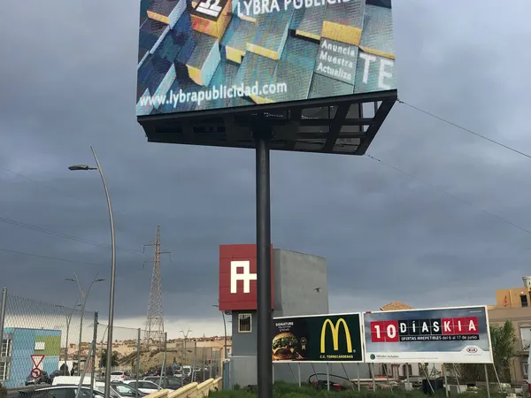 Monoposte Doble Cara 10 SMDe Exterior Almería