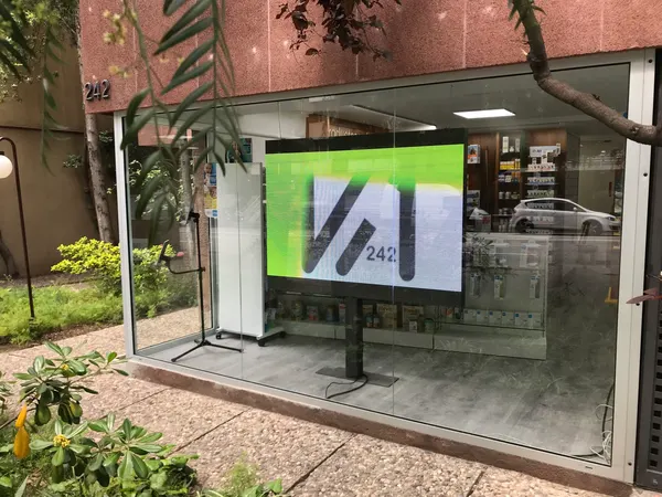 Pantalla led P6 Exterior Farmacia Barcelona