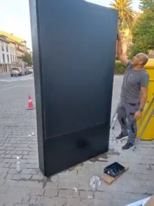 Retoques Mupi LED