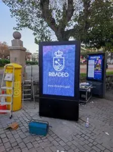 Mupi LED activa en Ribadeo Galicia